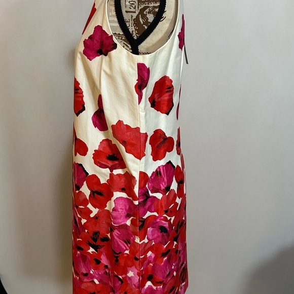 Floral Red and Pink Women's Dress - Picture 3 of 7